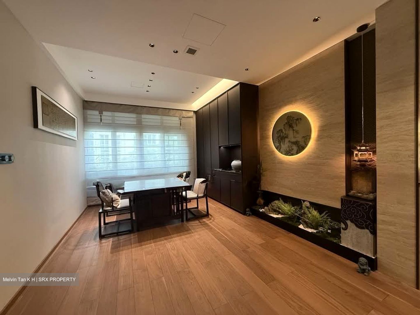 Emerald Garden (D1), Office #589165881